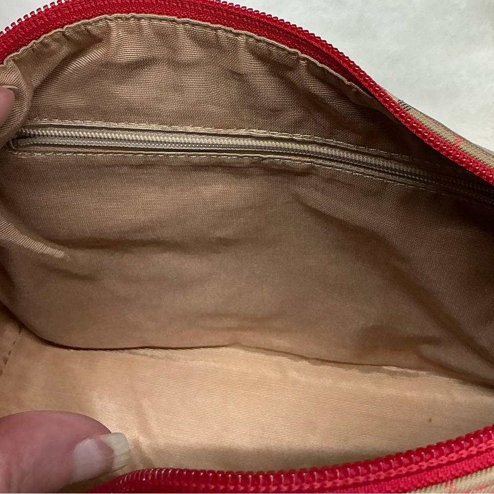 Burberry Shoulderbag - Picture 16 of 16